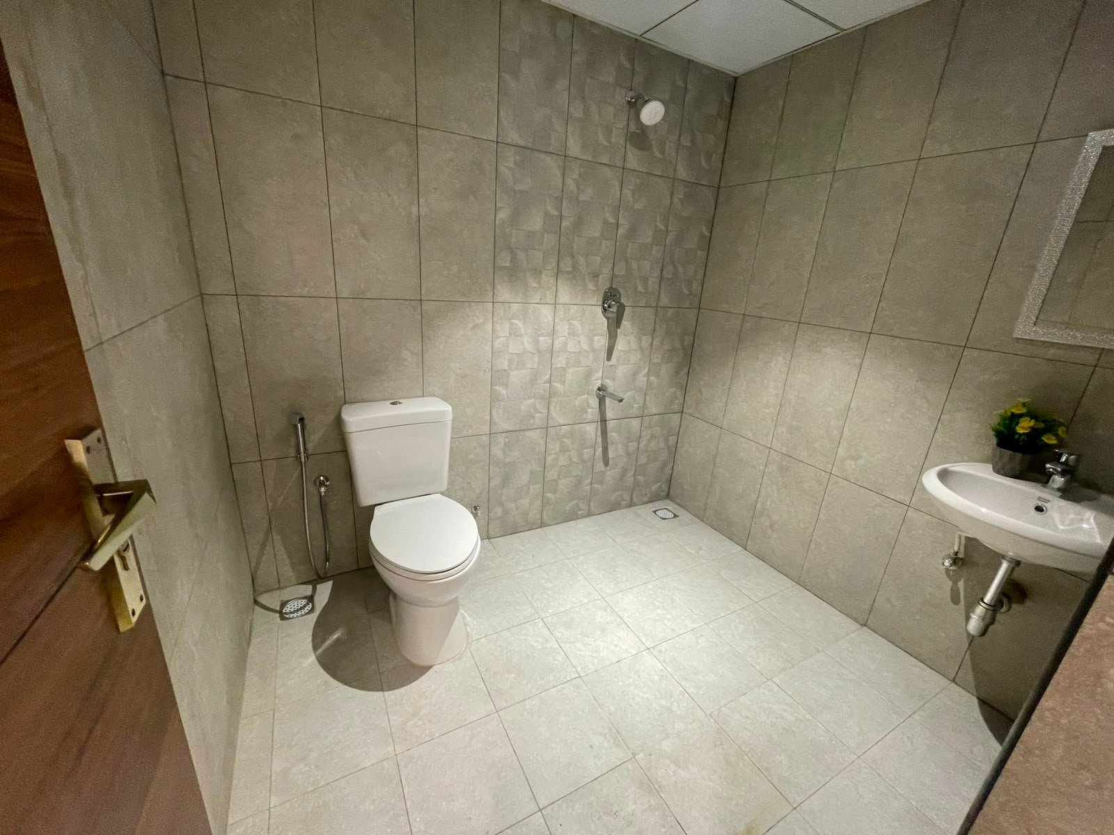 WhatsApp Image 2026-08-26 at 6.18.40 PM (2) DAC Aeropolis